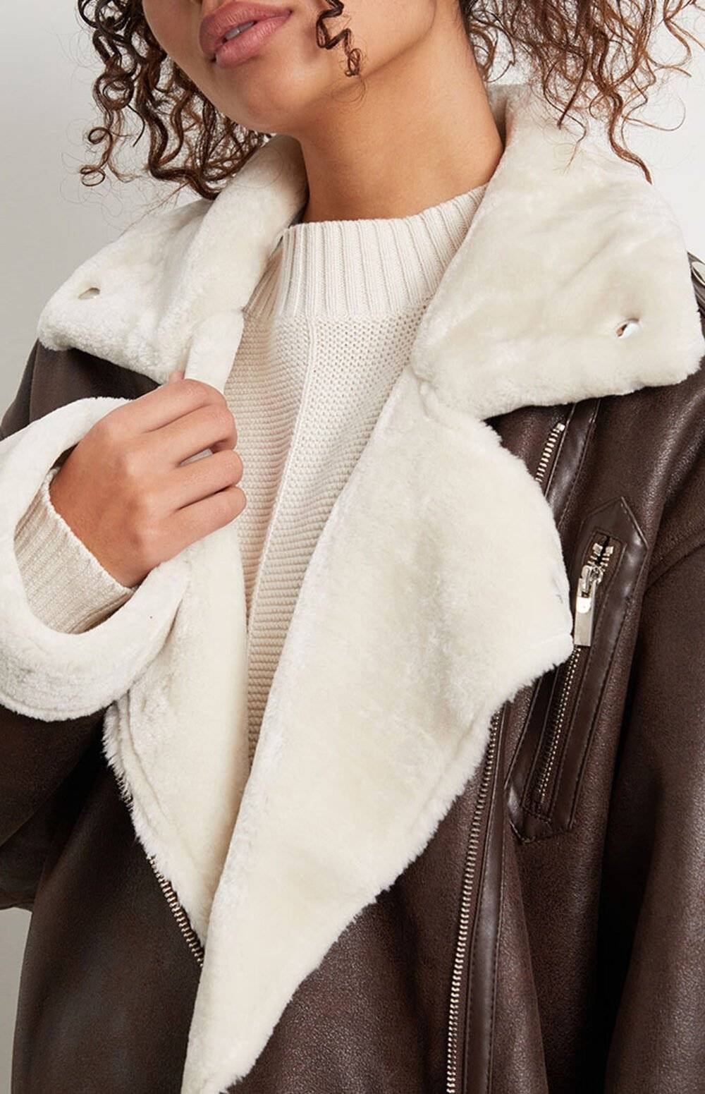 Suede Jacket With Faux Fur 1