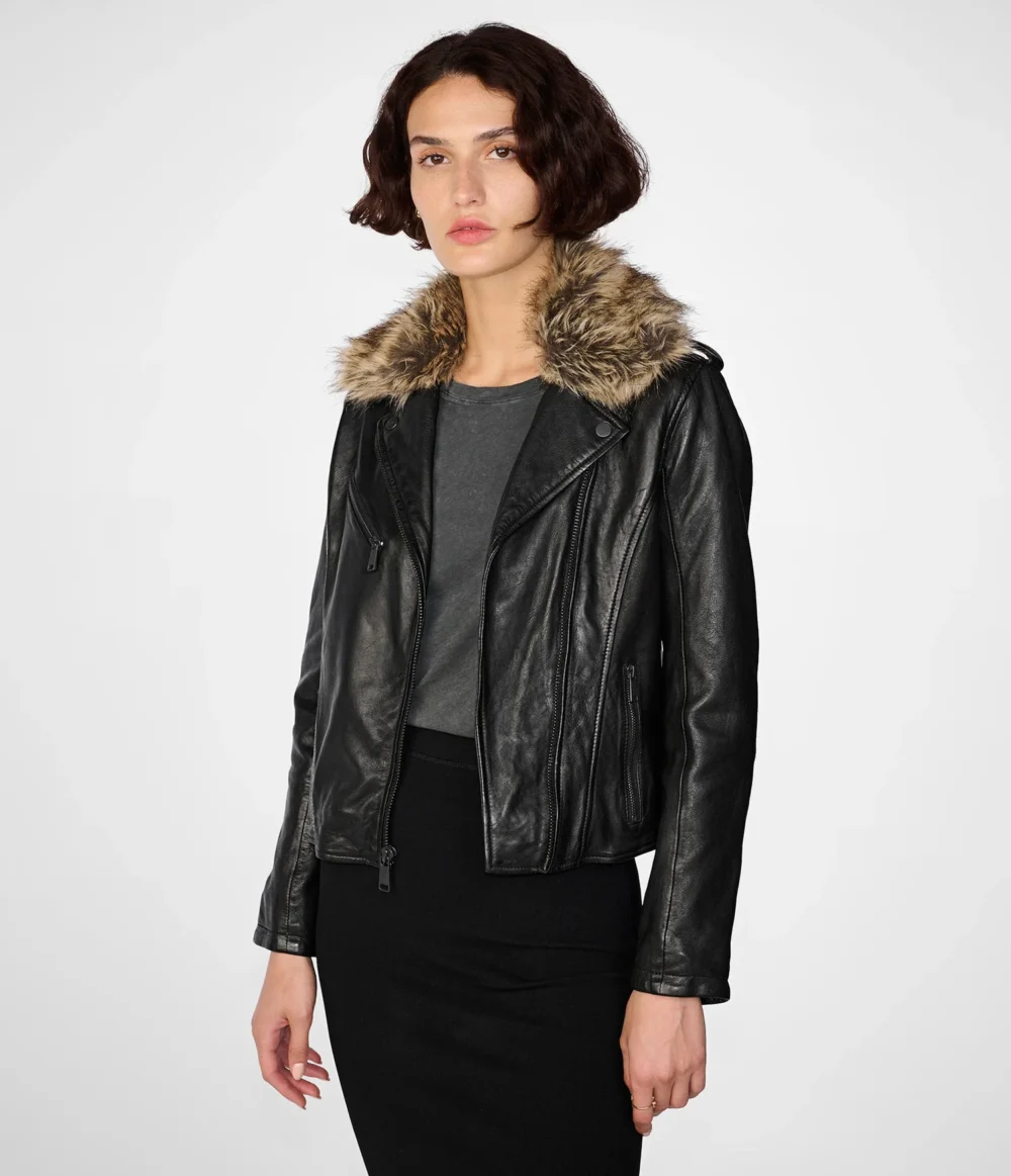 Ladies Biker Jacket With Fur Collar