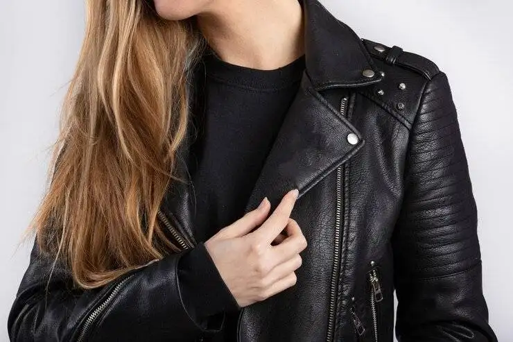How to Clean a Leather Biker Jacket 8 How to Protect Your Leather Jacket from Damage – Essential Tips for Long-Lasting Leather