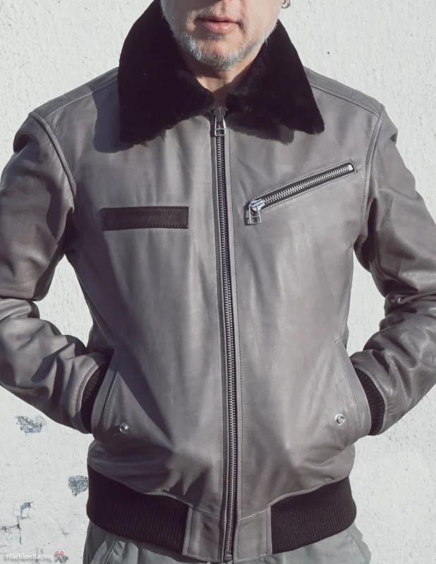 Handmade aviator pilot style leather jacket for men, featuring a detachable natural fur collar and side entry pockets.